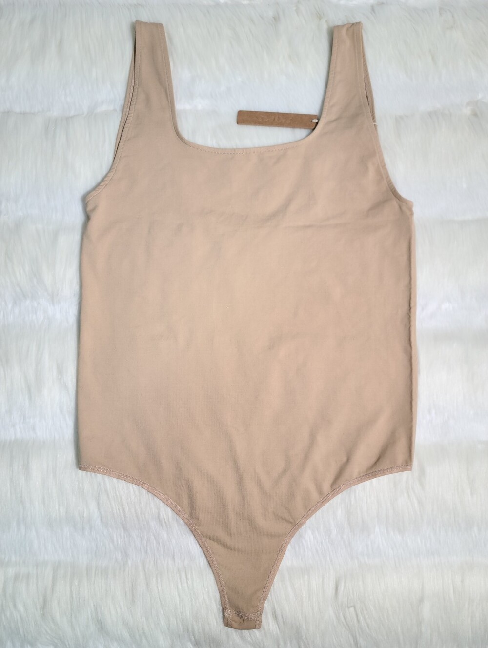 SKIMS Soft Smoothing Seamless Thong Bodysuit Clay Women 1X NEW